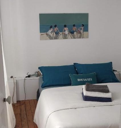 Escapade De Charme Les Pieds Dans L'Eau Appartement Houlgate Buitenkant foto